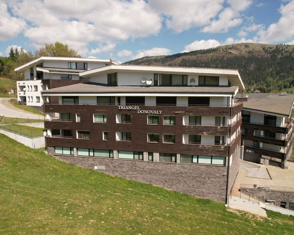 2- izbový byt + pivnica + garáž, Triangel, Donovaly